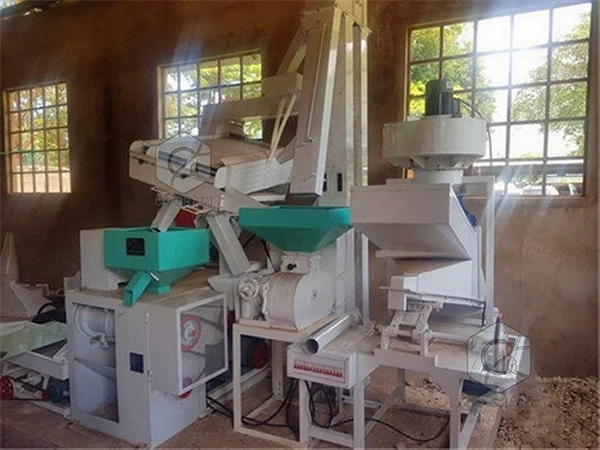Máquina_de_procesamiento_de_arroz_de_Tanzania